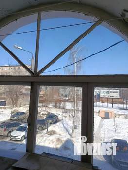 2-к квартира, вторичка, 61м2, 2/2 этаж