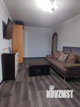 3-к квартира, вторичка, 57м2, 5/5 этаж