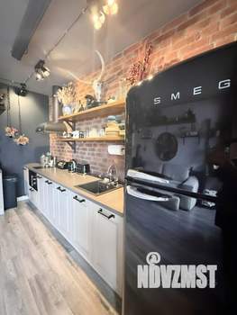 2-к квартира, вторичка, 101м2, 2/4 этаж