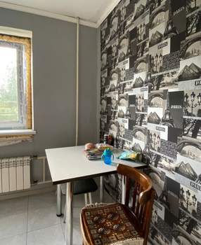 4-к квартира, вторичка, 64м2, 4/9 этаж