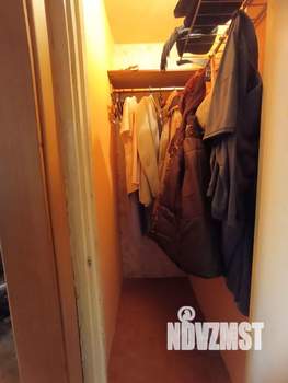 2-к квартира, вторичка, 45м2, 1/5 этаж