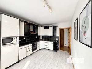 3-к квартира, вторичка, 68м2, 5/9 этаж