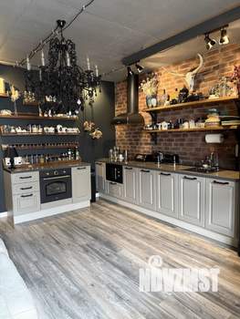 2-к квартира, вторичка, 101м2, 2/4 этаж