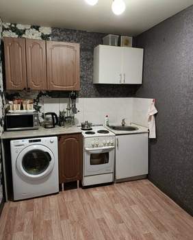 2-к квартира, вторичка, 44м2, 4/4 этаж