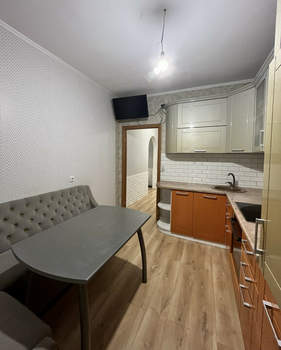 2-к квартира, вторичка, 57м2, 16/16 этаж