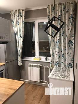 2-к квартира, вторичка, 44м2, 5/5 этаж