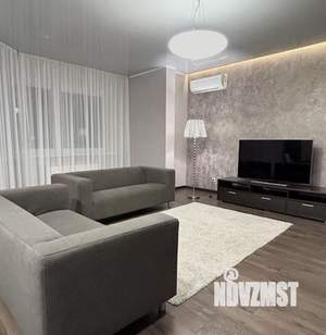 3-к квартира, вторичка, 102м2, 10/10 этаж