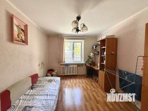 2-к квартира, вторичка, 52м2, 1/5 этаж