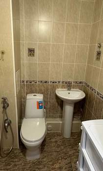 2-к квартира, вторичка, 84м2, 5/10 этаж