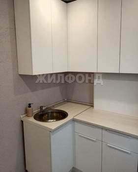 2-к квартира, вторичка, 43м2, 4/5 этаж