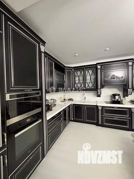 4-к квартира, вторичка, 133м2, 3/5 этаж