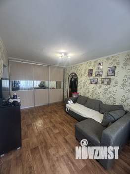 4-к квартира, вторичка, 63м2, 5/5 этаж