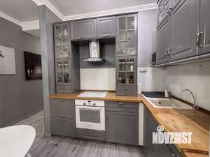 4-к квартира, вторичка, 100м2, 2/5 этаж