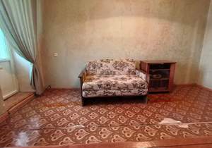 2-к квартира, вторичка, 45м2, 3/5 этаж