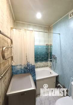 2-к квартира, вторичка, 42м2, 4/4 этаж