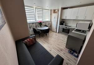 2-к квартира, вторичка, 64м2, 8/18 этаж
