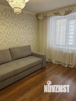 2-к квартира, вторичка, 63м2, 8/15 этаж