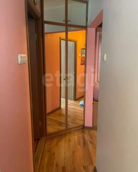 2-к квартира, вторичка, 50м2, 3/8 этаж