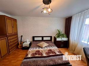 3-к квартира, вторичка, 98м2, 8/10 этаж
