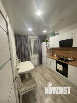 3-к квартира, вторичка, 65м2, 1/9 этаж