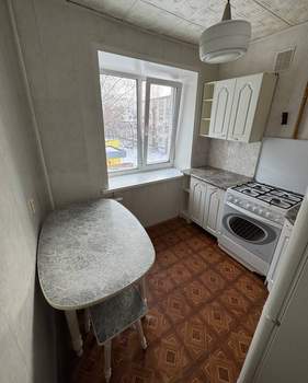 2-к квартира, вторичка, 43м2, 3/5 этаж