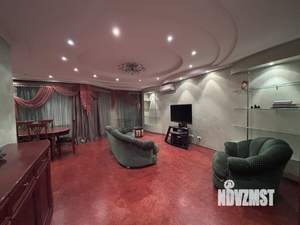 4-к квартира, вторичка, 133м2, 3/12 этаж