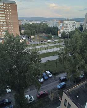 2-к квартира, вторичка, 50м2, 9/9 этаж