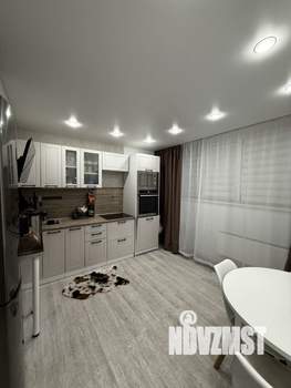 2-к квартира, вторичка, 60м2, 1/16 этаж