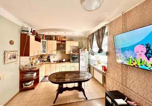 2-к квартира, вторичка, 55м2, 2/2 этаж
