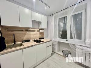 2-к квартира, вторичка, 50м2, 5/5 этаж