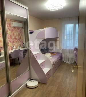 3-к квартира, вторичка, 64м2, 8/14 этаж