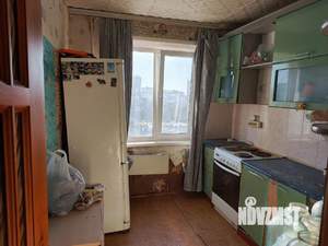 4-к квартира, вторичка, 81м2, 9/9 этаж