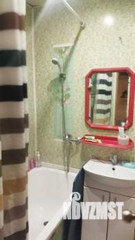 2-к квартира, вторичка, 60м2, 1/3 этаж