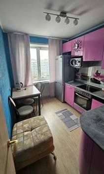 3-к квартира, вторичка, 65м2, 9/9 этаж