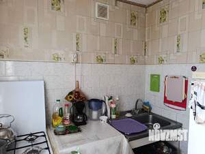 4-к квартира, вторичка, 63м2, 4/5 этаж