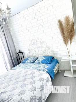 2-к квартира, вторичка, 50м2, 1/8 этаж