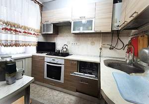 2-к квартира, вторичка, 44м2, 1/4 этаж