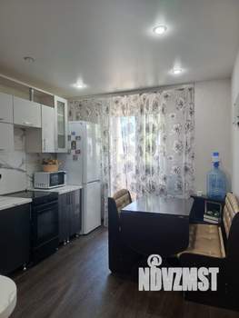 2-к квартира, вторичка, 58м2, 10/17 этаж