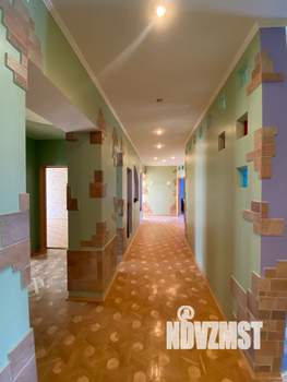 4-к квартира, вторичка, 174м2, 3/3 этаж