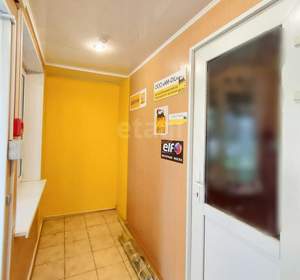 2-к квартира, вторичка, 73м2, 1/9 этаж