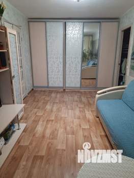 2-к квартира, вторичка, 44м2, 1/4 этаж