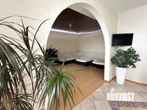 4-к квартира, вторичка, 127м2, 9/10 этаж